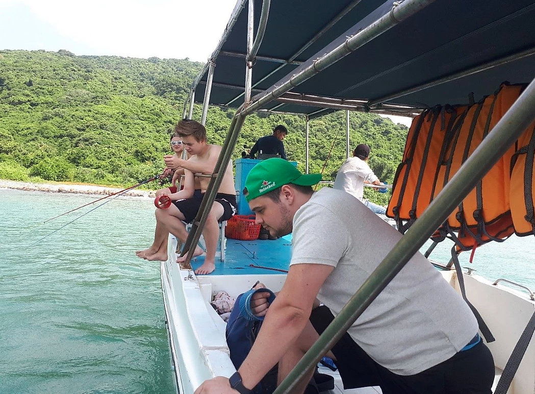 峴港山茶半島海釣團,Danang Fishing Tour - 峴港之家